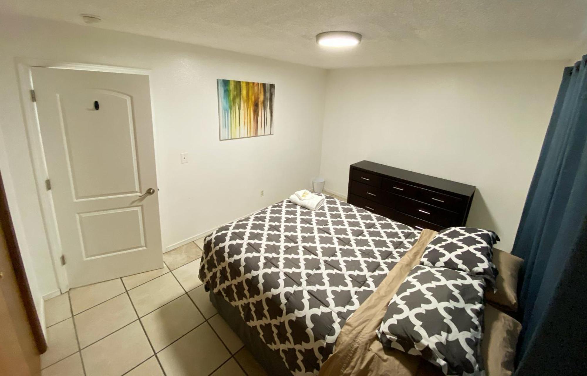 Stay Anchorage! Furnished Two Bedroom Apartments With High Speed Wifi Quarto foto