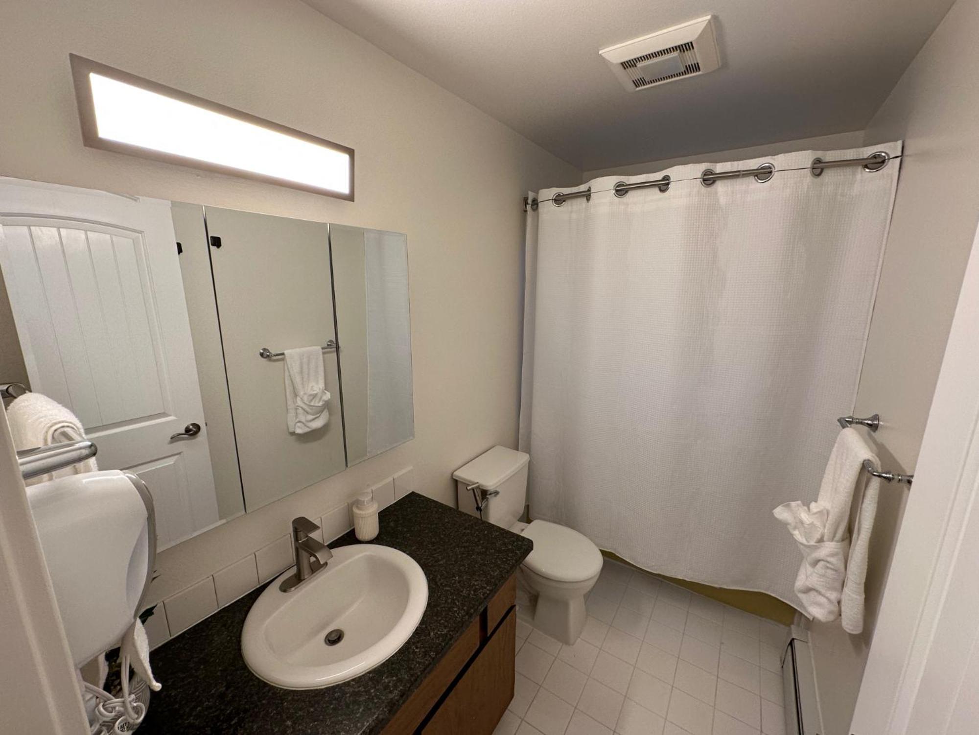 Stay Anchorage! Furnished Two Bedroom Apartments With High Speed Wifi Quarto foto