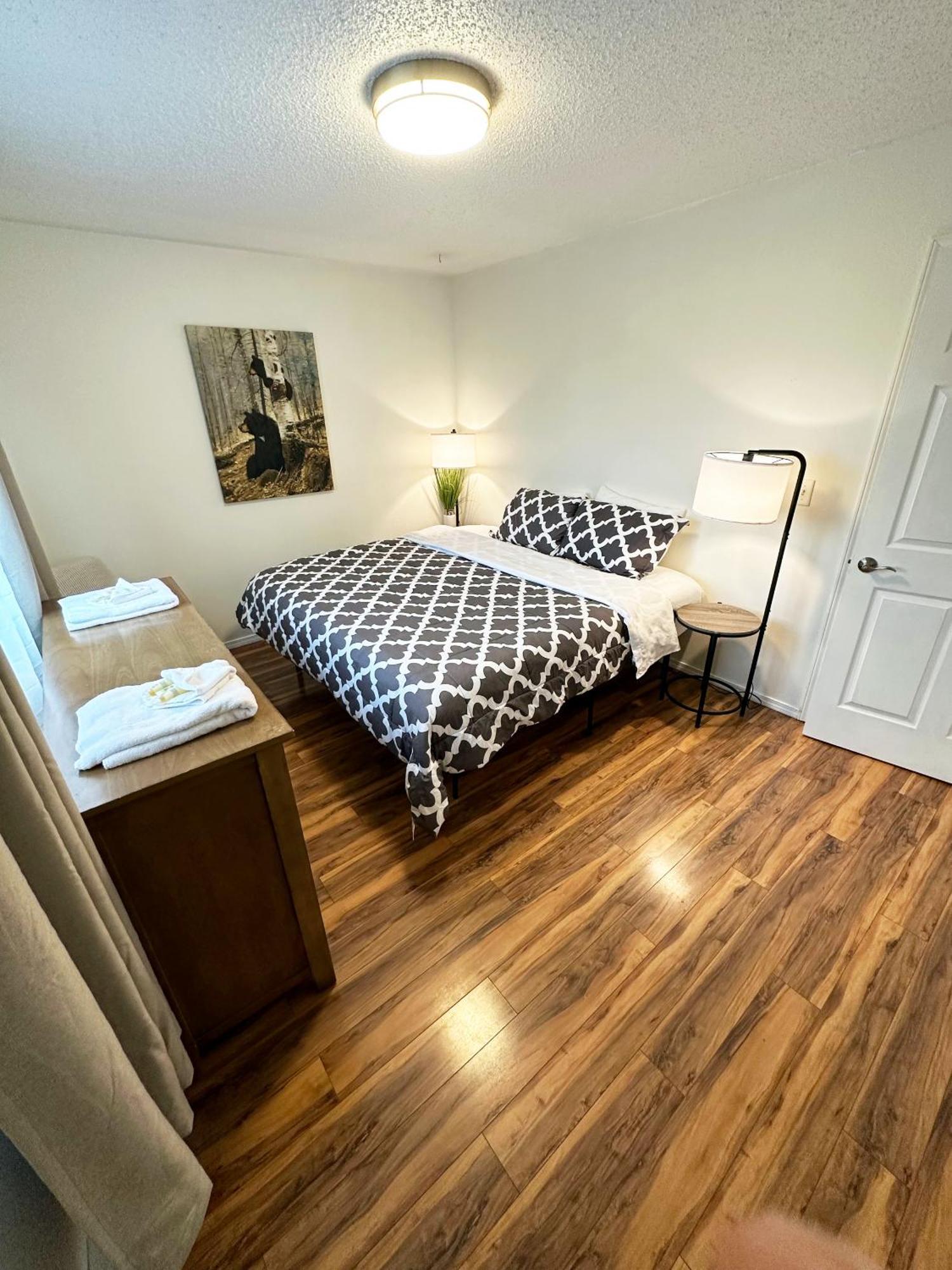 Stay Anchorage! Furnished Two Bedroom Apartments With High Speed Wifi Quarto foto